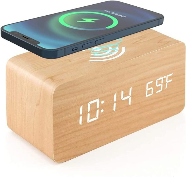 15W Smart Wooden for  Fast Wireless Charger Digital Clock Alarm Clock with Charging Function Table Clocks