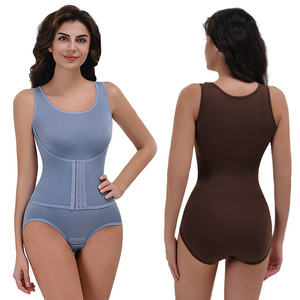 Nouveau body double couche avec ouverture à boutons-pression et contrôle du ventre pour un effet sculptant, avec entrejambe à boutons-pression - Product Image 1