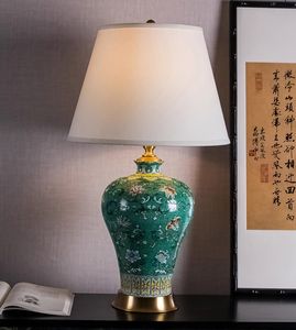 Conception de <span class=keywords><strong>roman</strong></span> rouge Chine lampe en céramique en gros de lumière antique en céramique faite à la main sur la table - Product Image 4