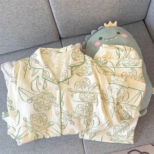 Nueva Colección de Primavera: Conjunto de Pijama de Manga Larga para Mujer con Estampado Floral Inspirado en el Bosque, con Pantalones Largos - Product Image 4