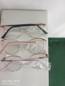 <span class=keywords><strong>Occhiali</strong></span> da Vista in Metallo <span class=keywords><strong>di</strong></span> Alta Qualità Made in China, Montature per Donna Stile Cat-Eye con Logo Personalizzato - Product Image 3