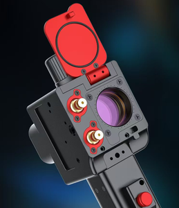 Pistola de cabezal de limpieza láser CW de refrigeración por agua de 3000W, modelo más nuevo para eliminación de óxido por láser - Product Image 3