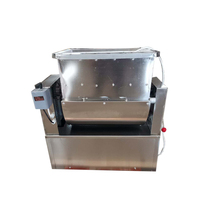 Machine à mélanger les barres de céréales, les bonbons granola, les cacahuètes croustillantes, la pâte de dattes, les noix
