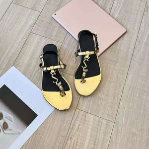 Sandalo con plateau da <span class=keywords><strong>donna</strong></span> 2025 all'ingrosso moda scarpe piatte <span class=keywords><strong>in</strong></span> <span class=keywords><strong>pelle</strong></span> da esterno sandali estivi da <span class=keywords><strong>donna</strong></span> pantofola - Product Image 3