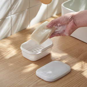 Japanese Style Plastic Soap <b>Dish</b> With Lid Round Waterproof Travel Soap Box For Hand And Facial Cleansing - Product Image 2