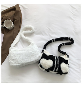 Nouveauté Hiver : Sac à main en peluche pour femme, sacs oreillers tendance, sacs bandoulière pour femme - Product Image 2