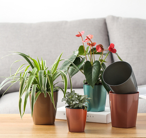 Tall Decorative Plastic PP Self Watering Hot Selling Flower Pots Plastic Planter For Garden