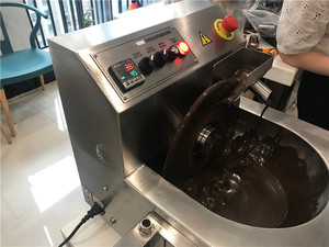 Fournisseur chinois de machine à faire fondre/tempérer/enrober le <span class=keywords><strong>chocolat</strong></span> multifonctionnelle avec une capacité de 8/15/30/60/100 kg par heure à prix avantageux - Product Image 2
