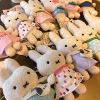 Pendentif en peluche lapin Miffy de 16 cm, petit lapin blanc, poupée pour machine à griffes, porte-clés, pendentif de sac, cadeau pour couple, vente chaude en gros