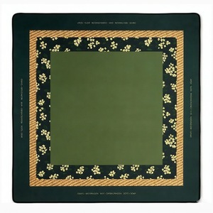 Tapis de Mahjong Personnalisé à Motif Paon Vert, Antidérapant, Séchage Rapide, avec Bordures Soudées, pour Salle de Jeu - Vente en Gros - Product Image 6
