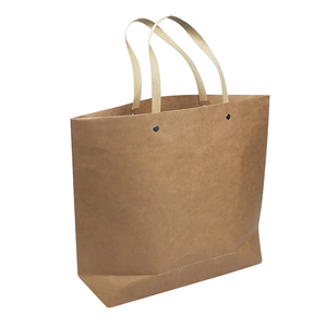 Sacs en papier blanc de luxe personnalisables primés avec poignées en ruban pour la promotion et l'emballage de cadeaux - Imperméables, écologiques et durables - Product Image 5