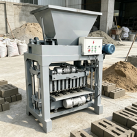 Machine mobile de fabrication de briques en promotion – Machine de moulage de blocs de ciment