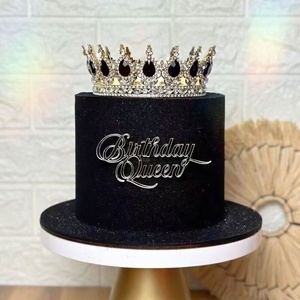 <span class=keywords><strong>Couronne</strong></span> de mariée vintage baroque en strass - Tiara de mariage et de fiançailles en alliage plaqué or - Accessoire de cheveux tendance pour filles (anniversaire) - Product Image 6