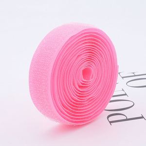 Bande auto-agrippante extensible en nylon certifiée OEKO-TEX 25 mm, tailles personnalisées, respectueuse de l'environnement, conforme ISO9001-2001 - Product Image 2