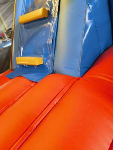 Château gonflable commercial arc-en-ciel avec toboggan et piscine à balles en PVC pour location de fêtes d'enfants - Product Image 6