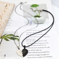 Colliers Bijoux Fantaisie FY en Acier Inoxydable, Pendentifs Cœur Puzzle Personnalisables pour Couples et Meilleures Amies