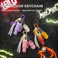 Porte-clés en gros mignon en forme de mini bouteille d'alcool, pendentif en acrylique PVC imitation whisky, vin, bière, breloque de sac, cadeau