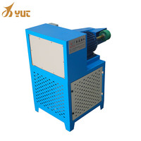 Machine de ponçage et de polissage automatique compacte à station unique pour semelles de chaussures, avec fonction de finition des bords supérieurs des chaussures