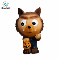 Statue de loup-garou en résine imperméable KW Brand, mignonne, pour Halloween et anniversaire, avec sac citrouille, décoration intérieure/extérieure pour jardin et cour, idéale pour les fêtes.