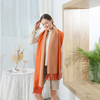 Meilleure vente Double côtés couleurs hiver chaud grandes femmes châle dans les marchandises prêtes
