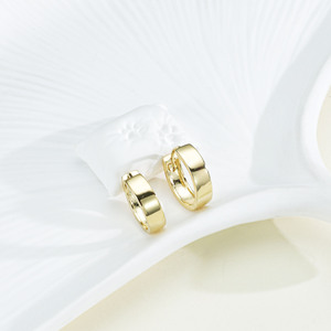 Lot de 6 paires de boucles d'oreilles créoles en laiton couleur or 14K, boucles d'oreilles simples à boucle large, polyvalentes pour le quotidien, vente en gros usine. - Product Image 1