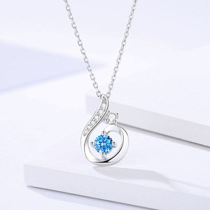 Collier pendentif en argent 925 pour femme avec strass en cristal bleu, design goutte d'eau, classique, à porter au quotidien, chaîne en boîte, bijoux - Product Image 6