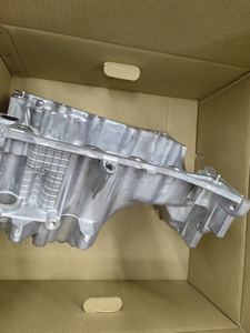 Piezas originales de montaje de cárter de aceite adecuado para Toyota Yaris (China) OEM 121010Y140 12101-0Y140 - Product Image 2