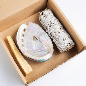 Vente en gros d'artisanat en cristal naturel Coffret esprit sauge blanche de Californie pour la méditation - Product Image 3