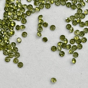 Piedras de Circonia Cúbica de Corte Redondo de 2 mm, Tamaño Pequeño, Color Peridoto - Product Image 3