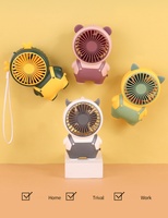 Popular dibujos animados mini portátil USB carga pequeño ventilador estudiantes niños Oficina escritorio pequeño ventilador eléctrico regalo