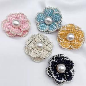 RYL Frenchi Chic Pearl Floral Semi-Acabado High-End <span class=keywords><strong>Camelia</strong></span> Broche Accesorios - Product Image 1