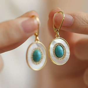 <span class=keywords><strong>Set</strong></span> di Gioielli alla Moda con Collana e Orecchini in Argento Sterling Placcato Oro con Turchese e Madreperla Naturale - Product Image 2