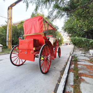 Buggy électrique rouge vif orné d'une finition dorée pour le transport dans les lieux touristiques et les cérémonies de mariage - Product Image 5
