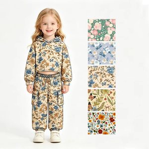 Conjunto de Ropa Casual y Cómoda para Niñas con Estampado de Flores, Sudadera con Capucha y Pantalones, Conjuntos de Otoño al por Mayor, Estilos Combinados para Hermanas, Ropa de Fábrica para Bebés - Product Image 2