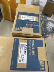 Servomotor de CA Mitsubishi HF-SP81MK-S12 - Product Image 1
