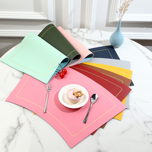 Sets de table en cuir double face bicolores, écologiques, isolants thermiquement, résistants à la chaleur et à l'huile, pour hôtels et foyers - Product Image 2