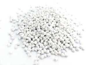 มาสเตอร์แบทช์แคลเซียมคาร์บอเนตชนิดผงสำหรับฉีดขึ้นรูปและอัดรีด สีขาว ได้รับการรับรองมาตรฐาน ISO บรรจุถุง 25 กก. - Product Image 2