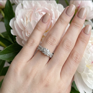 Bijoux fins sur mesure de Hong Kong, bague de fiançailles et de mariage classique en or blanc massif 18 carats avec diamant véritable solitaire semi-sertie pour femmes - Product Image 3