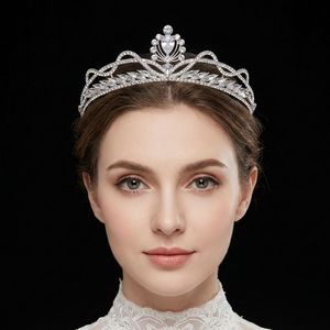 Tiara <span class=keywords><strong>de</strong></span> <span class=keywords><strong>Novia</strong></span> Clásica con Diseño <span class=keywords><strong>de</strong></span> Ondas, Corona <span class=keywords><strong>de</strong></span> Aleación con Cristales, Elegante Diadema <span class=keywords><strong>de</strong></span> <span class=keywords><strong>Boda</strong></span> con Pedrería <span class=keywords><strong>en</strong></span> Forma <span class=keywords><strong>de</strong></span> Gota <span class=keywords><strong>de</strong></span> Agua, Joyería para el Cabello <span class=keywords><strong>de</strong></span> Princesa para Concurso - Product Image 2