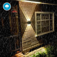 Vente flash Lampe solaire murale LED IP65 Étanche pour l'extérieur Éclairage pour jardin et cour Lumière solaire murale décorative pour usage domestique