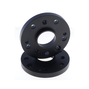 Adaptadores y Espaciadores de Rueda Negros de Aluminio con Centrado en el Eje, 16 mm, 5x112, 66.5, para Audi, Volkswagen, Porsche, Proveedor Italiano - Product Image 1