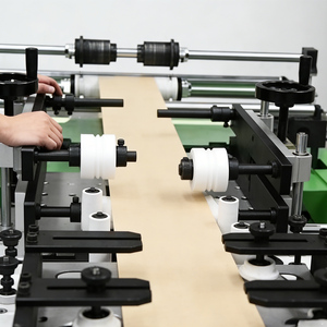 Machine automatique <span class=keywords><strong>de</strong></span> pliage des bords du papier d'<span class=keywords><strong>isolation</strong></span> intercouche <span class=keywords><strong>pour</strong></span> l'<span class=keywords><strong>isolation</strong></span> intercouche des bobines <span class=keywords><strong>de</strong></span> transformateur - Product Image 4
