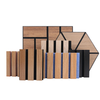 Premium-Qualität Holzwolle-Wandpaneele Holzlatten-Akustikpaneel Dekorative Holz-Akustikpaneele für Innenräume für Hintergrundwände