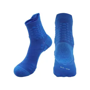 Breathable Basketball Badminton Running Camping Cushioned 3D Massage Beans Thickened Mid-Calf Crew Socks For Men And Women