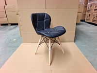 Chaise avec pieds en bois de hêtre pour table à manger, chaise de salle à manger en cuir, solide, blanche et noire