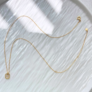 Collar de Plata 925 con Colgante de Letra Inicial Personalizada de la A a la Z con Circonita, Diseño Minimalista de Moda - Product Image 3