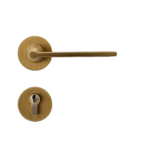 Manija de puerta de latón macizo, duradera y elegante, cerraduras modernas de lujo para dormitorios, puertas de madera para apartamentos, mansiones, edificios de oficinas, herrajes. - Product Image 1