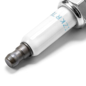 Vendita calda originale giapponese NGK Performance candela verificato NGK rivenditore 9563 # IZKR7B per VW Eos <span class=keywords><strong>3.2</strong></span> V6 / GOLF V / <span class=keywords><strong>TOUAREG</strong></span> V6 <span class=keywords><strong>3.2</strong></span> - Product Image 4