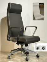 Chaise de bureau moderne pour chef de projet