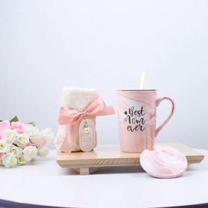 Nuevo Set de Regalo Rosa Exquisito, Taza y Vela Aromática, Popular para el Día de San Valentín, Día de la Madre, Acción de Gracias y Año Nuevo - Product Image 4